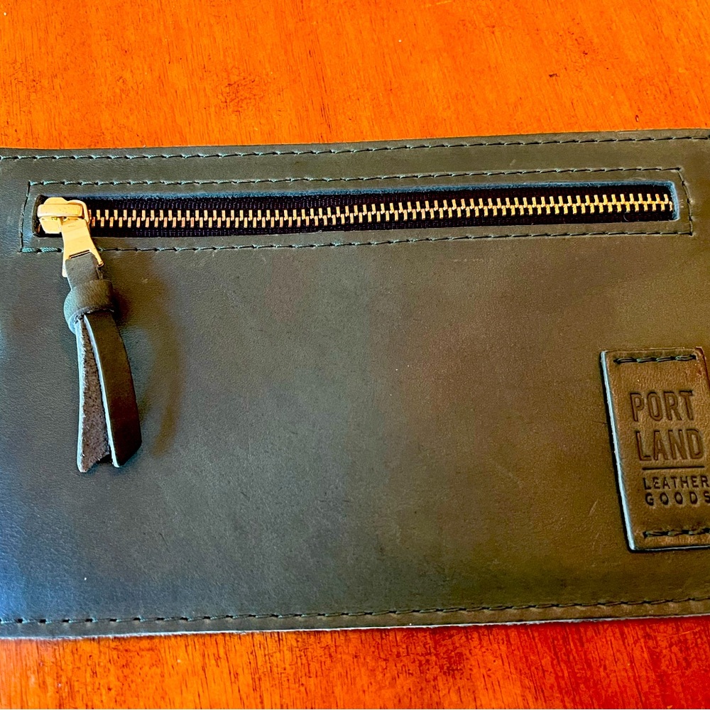 NWOT Portland Leather Goods Adriana